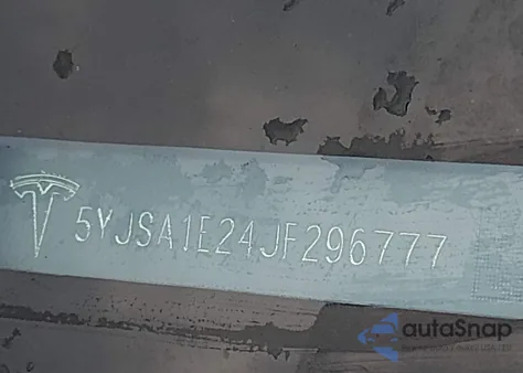 2018 Tesla Model S 100D/75D/P100D z USA, uszkodzony, nr VIN 5YJSA1E24JF296777